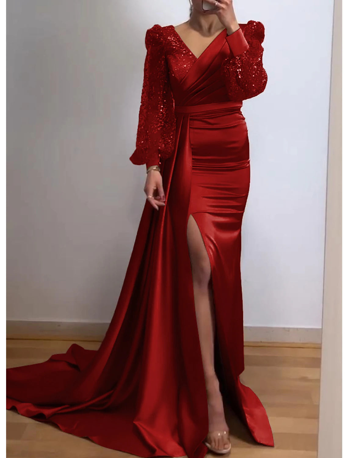 Mermaid / Trumpet Evening Gown Sparkle & Shine Dress Formal Court Train Long Sleeve V Neck Fall Wedding Guest Charmeuse with Sequin Slit