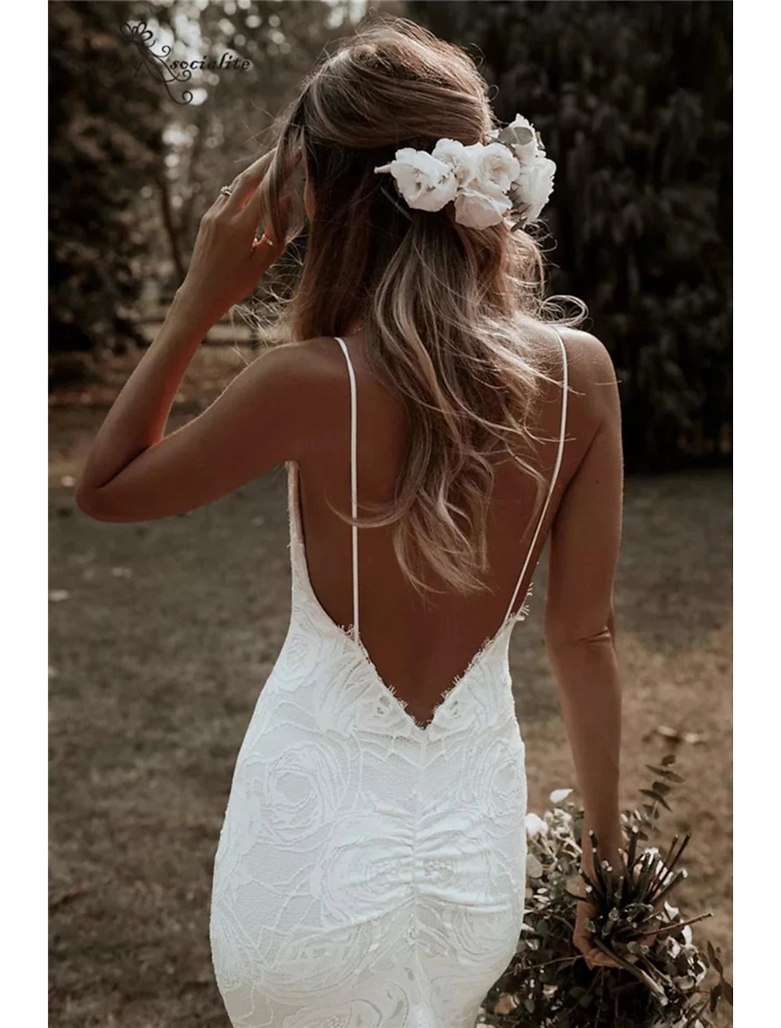 Beach Open Back Sexy Boho Wedding Dresses Mermaid / Trumpet Camisole V Neck Spaghetti Strap Court Train Lace Bridal Gowns With Appliques