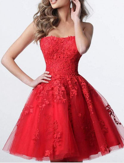 A-Line Cocktail Dresses Flirty Dress Graduation Engagement Short / Mini Sleeveless Strapless Lace with Appliques