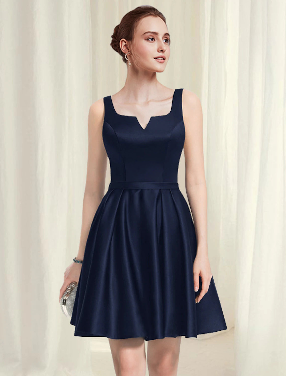 A-Line Cocktail Dresses Minimalist Dress Homecoming Short / Mini Sleeveless Scoop Neck Satin with Pleats