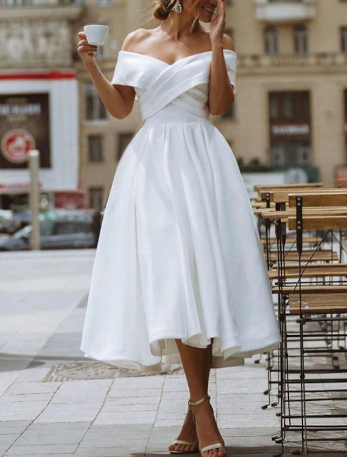 Reception Wedding Dresse Vintage Little White Dressess A-Line Off Shoulder Cap Sleeve Tea Length Satin Bridal Gowns With Pleats Summer Fall Wedding Party