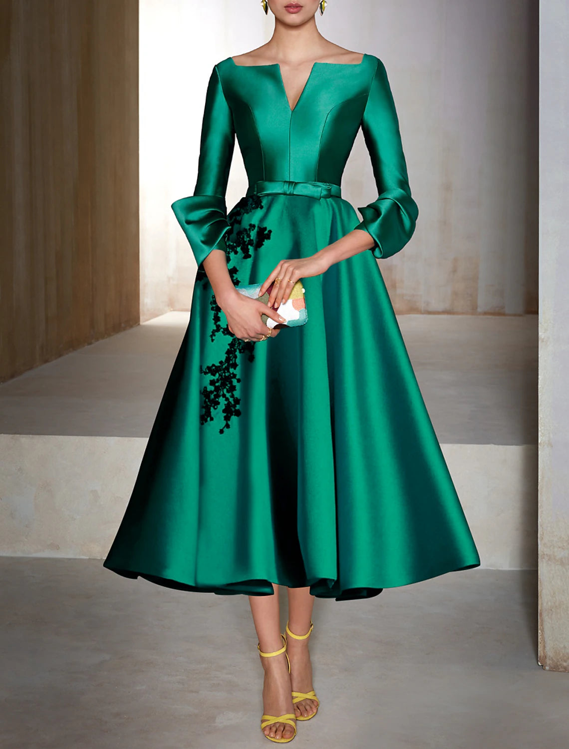 A-Line Cocktail Dresses Christmas Red Green Dress Wedding Guest Tea Length 3/4 Length Sleeve V Neck Satin with Bow(s) Appliques