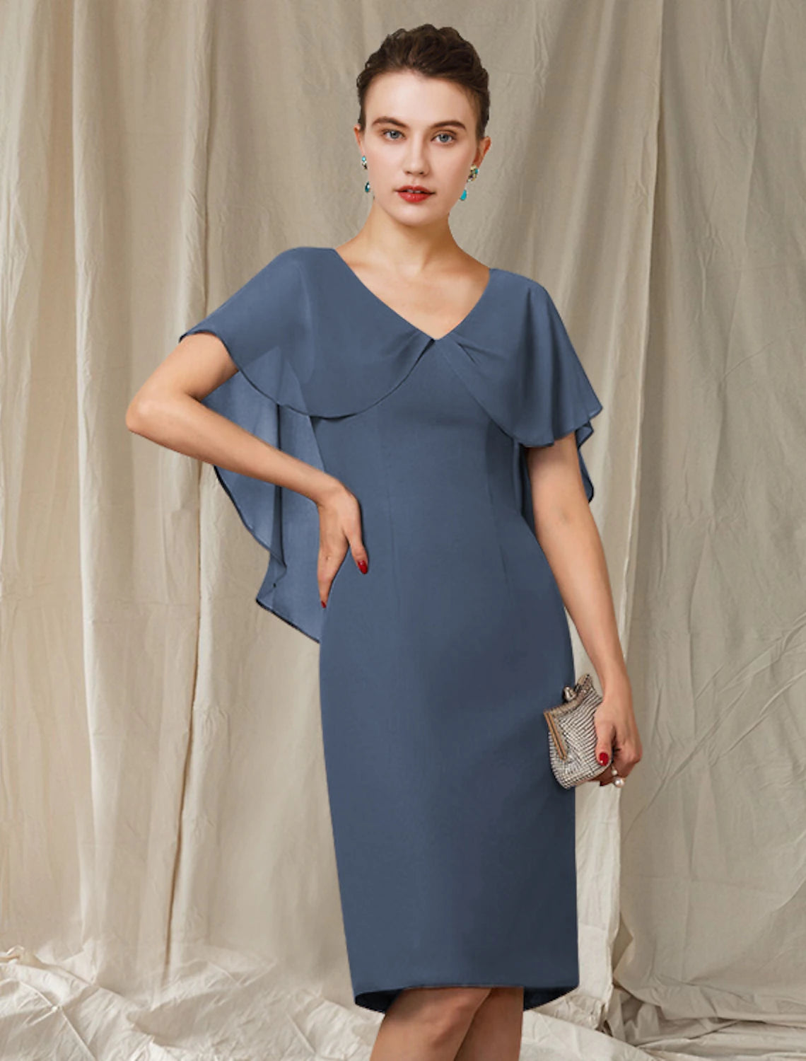 Sheath / Column Mother of the Bride Dress Simple Elegant V Neck Knee Length Chiffon Short Sleeve with Ruffles